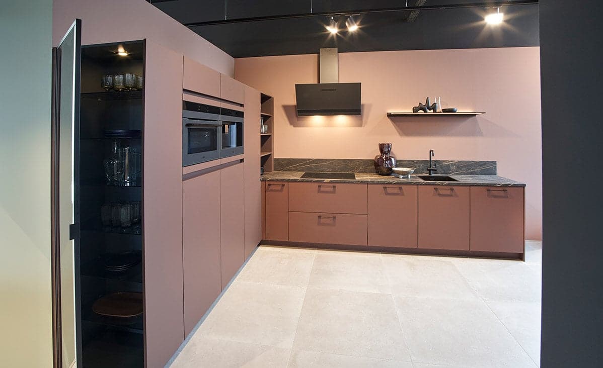 Achterwand keuken verven